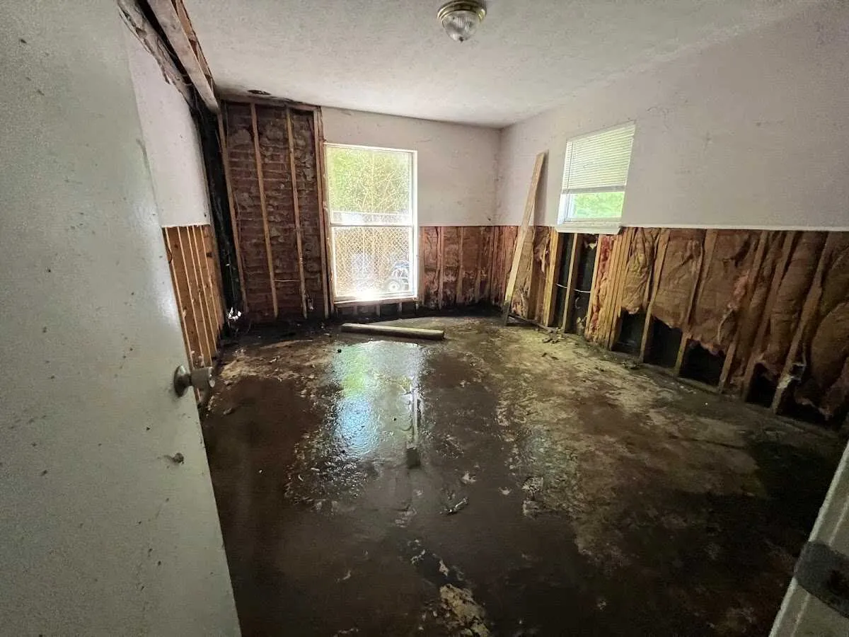 Water Damage Restoration services in Central City, KY